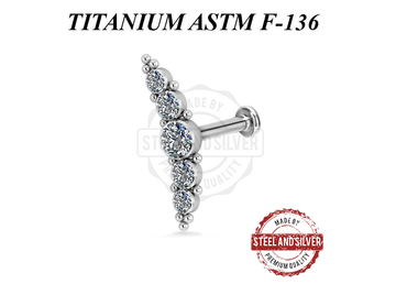 Лабрет из титана Steel and Silver с кластером Premium Crystals