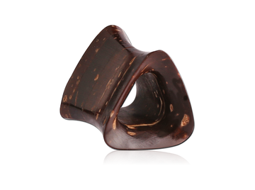 Треугольные тоннели из скорлупы кокоса, пара